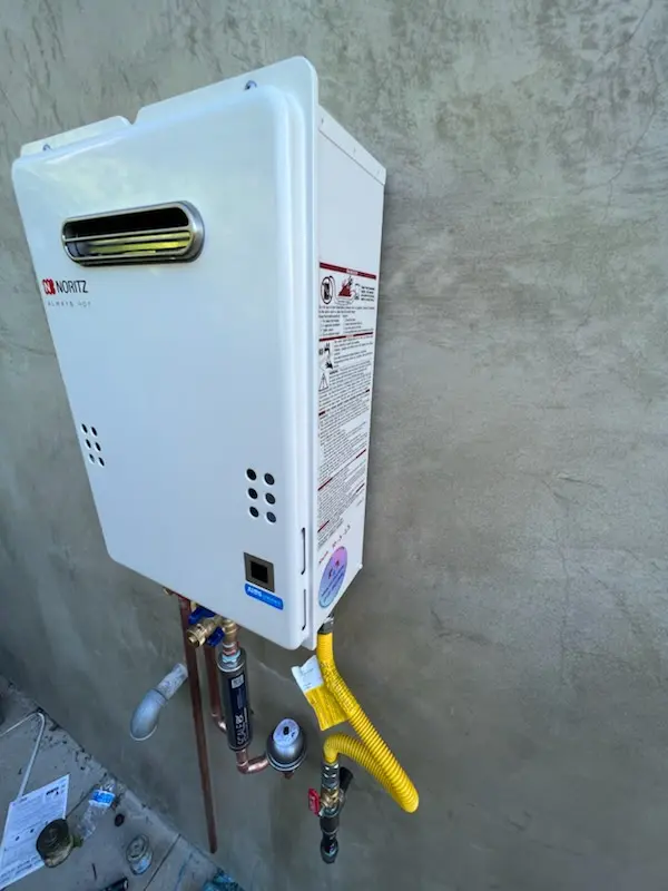 Tankless water heater installation for Old Lake Highlands homes